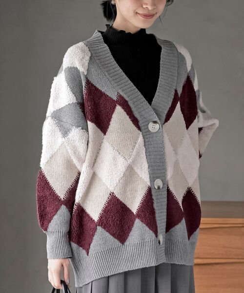 rps（アールピーエス）の「サガラアーガイルニットカーディガン（カーディガン/ボレロ・レディース・チャコールグレー/アイボリー/ネイビー/オフホワイト/ベージュ系その他/グリーン/ボルドー・M/フリー）」の7枚目の写真