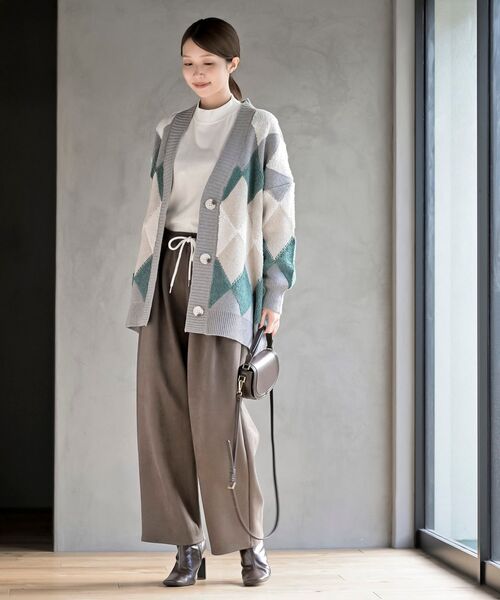 rps（アールピーエス）の「サガラアーガイルニットカーディガン（カーディガン/ボレロ・レディース・チャコールグレー/アイボリー/ネイビー/オフホワイト/ベージュ系その他/グリーン/ボルドー・M/フリー）」の8枚目の写真