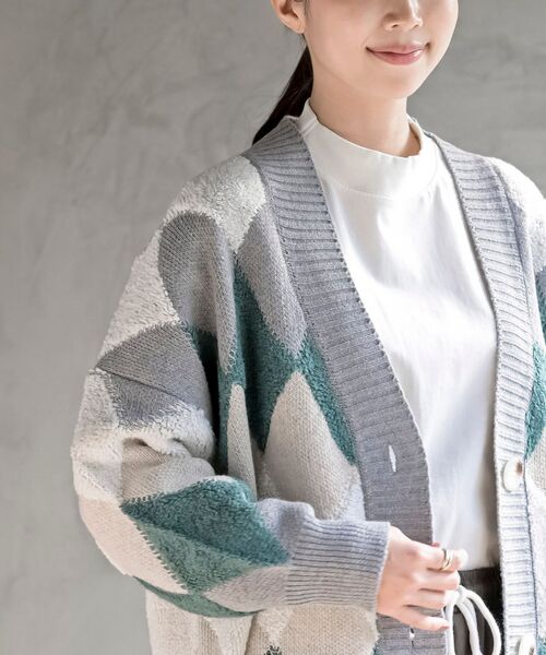 rps（アールピーエス）の「サガラアーガイルニットカーディガン（カーディガン/ボレロ・レディース・チャコールグレー/アイボリー/ネイビー/オフホワイト/ベージュ系その他/グリーン/ボルドー・M/フリー）」の12枚目の写真