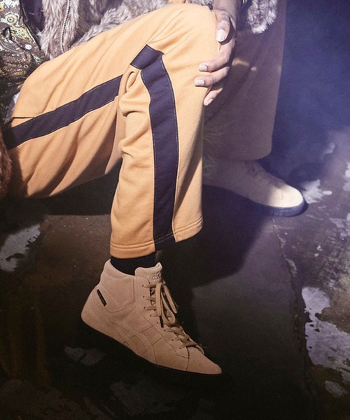 F-LAGSTUF-F（フラグスタフ）の「ASICS GEL-PTG MT G-TX F-LAGSTUF-F / アシックス ゲルピーティージー エムティー ジーティーエックス F-LAGSTUF-F【SP】（スニーカー・メンズ・キャメル・27.5cm/25.5cm/26.5cm/26.0cm/29.0cm/27.0cm/28.0cm/28.5cm）」の3枚目の写真