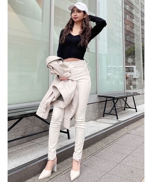 GYDA（ジェイダ）の「Vネックオフショルリブニット トップス（ニット/セーター・レディース・オフホワイト/ブラック・FREE）」の18枚目の写真