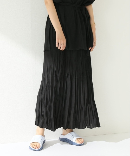 JOURNAL STANDARD relume(ジャーナルスタンダード レリューム)の「《追加》ワッシャープリーツフレアスカート◆(スカート・レディース・ブラック/グリーン/ブラック系その他・FREE)」の6枚目の写真