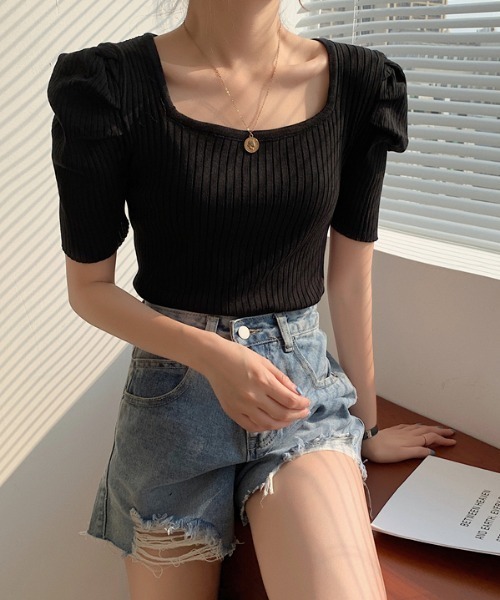 CLEA（クレア）の「スクエアネックパフスリーブリブトップス（Tシャツ/カットソー・レディース・ホワイト/ブラック/イエロー・FREE）」の15枚目の写真