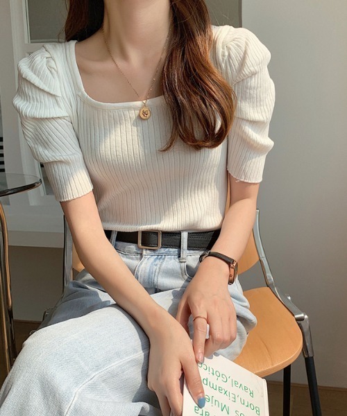 CLEA（クレア）の「スクエアネックパフスリーブリブトップス（Tシャツ/カットソー・レディース・ホワイト/ブラック/イエロー・FREE）」の6枚目の写真
