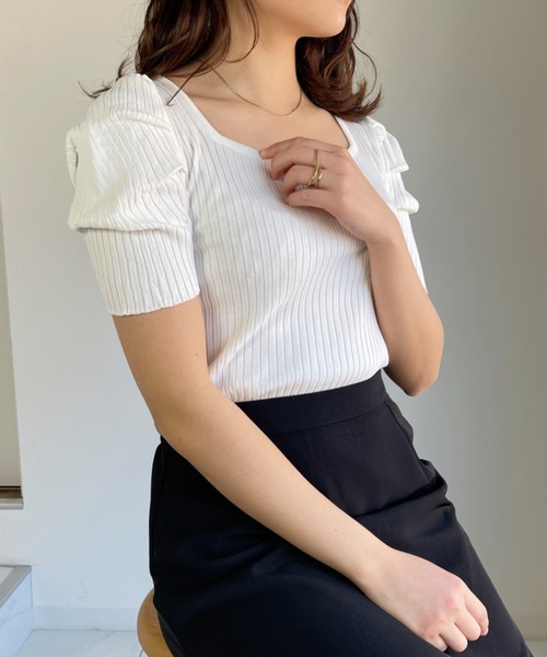 CLEA（クレア）の「スクエアネックパフスリーブリブトップス（Tシャツ/カットソー・レディース・ホワイト/ブラック/イエロー・FREE）」の13枚目の写真