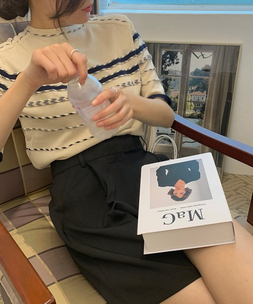 Leja（レジャ）の「【LEJA】半袖配色ボーダー柄パイピングニットトップス（ニット/セーター・レディース・ベージュ/インディゴブルー・FREE）」の3枚目の写真