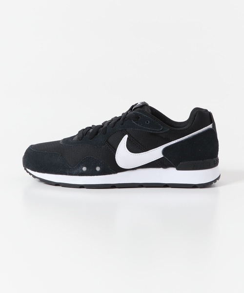 NIKE(ナイキ)の「NIKE ベンチャーランナー(スニーカー・レディース・ブラック/ベージュ系その他・24/24.5/23.5)」の11枚目の写真