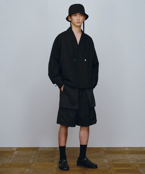 JOSEPH STUDIO（ジョゼフストゥディオ）の「ナイロンサージ　ショートパンツ（その他パンツ・メンズ・グリーン系/ブラック系・6/8）」の14枚目の写真