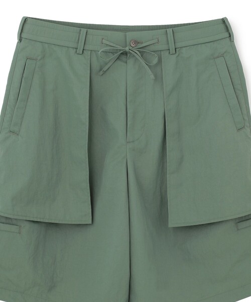 JOSEPH STUDIO（ジョゼフストゥディオ）の「ナイロンサージ　ショートパンツ（その他パンツ・メンズ・グリーン系/ブラック系・6/8）」の12枚目の写真