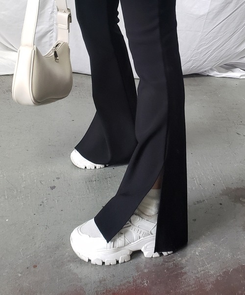 me+em select（ミームセレクト）の「裏微起毛ストレッチスリットフレアパンツ（その他パンツ・レディース・ブラック/ベージュ・FREE）」の17枚目の写真