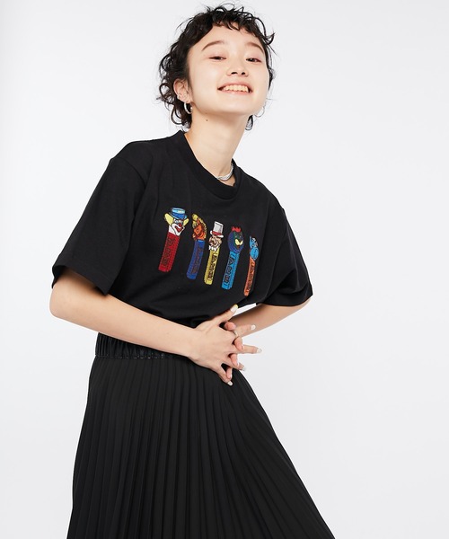 ear PAPILLONNER（イアパピヨネ）の「"PEZ（ペッツ）×ear" Tシャツ　CIRCUS/サーカス（Tシャツ/カットソー・レディース・ブラック/ホワイト・FREE）」の3枚目の写真