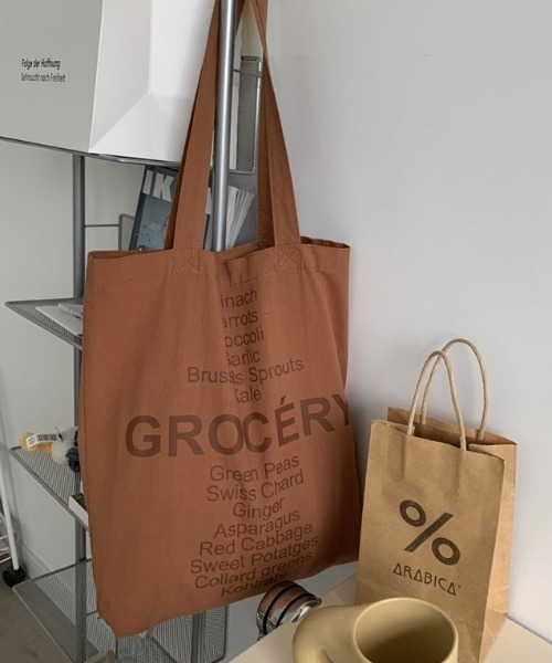 MANGROVE(マングローブ)の「GROCERYロゴトートバッグ(トートバッグ・レディース・チョコ/イエロー/パープル/ピンク/ブラウン/ライトピンク・FREE)」の3枚目の写真