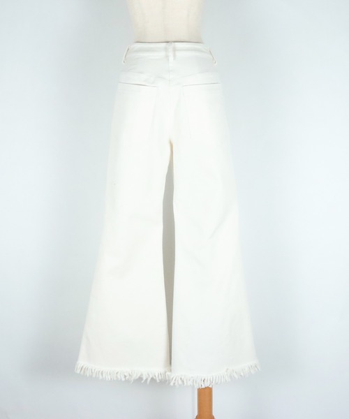 AULA AILA（アウラアイラ）の「フリンジデニムパンツ（デニムパンツ・レディース・ホワイト/インディゴブルー/ブルー・1/0）」の12枚目の写真