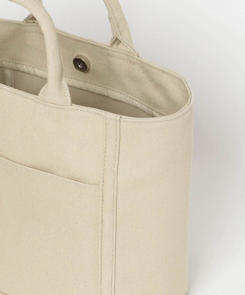 URBAN RESEARCH(アーバンリサーチ)の「パーテーションキャンバストートバッグ(トートバッグ・レディース・ライトベージュ/ベージュ系その他/ブルー・-)」の8枚目の写真