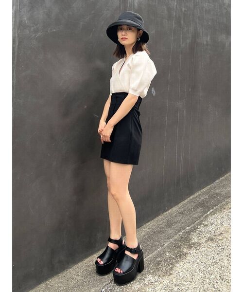 EMODA（エモダ）の「フロントクロストップ（ニット/セーター・レディース・ホワイト/ブラック/イエロー・FREE）」の7枚目の写真