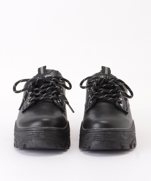 Lace Ladies（レースレディース）の「厚底レースアップラウンドフォルムスニーカー（スニーカー・レディース・ホワイト/アイボリー/ブラック・24/23.5/23/25/24.5/22.5）」の9枚目の写真