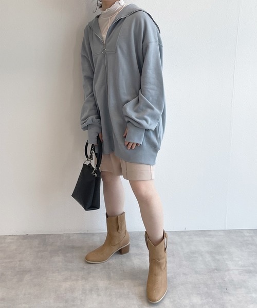 w closet（ダブルクローゼット）の「アウトロックタートルネックプルオーバー（Tシャツ/カットソー・レディース・ブラック/オフホワイト/イエロー系・FREE）」の4枚目の写真