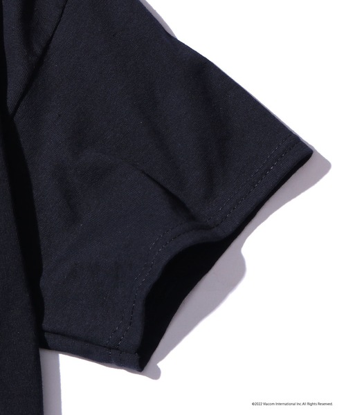 ROOPTOKYO(ループトウキョウ)の「ROOPTOKYO限定:EMILY IN PARIS バックロゴプリントS/S Tee 半袖Tシャツ ロゴT(Tシャツ/カットソー・レディース・ホワイト/ブラック/ライトピンク・L/M/S/XL)」の8枚目の写真