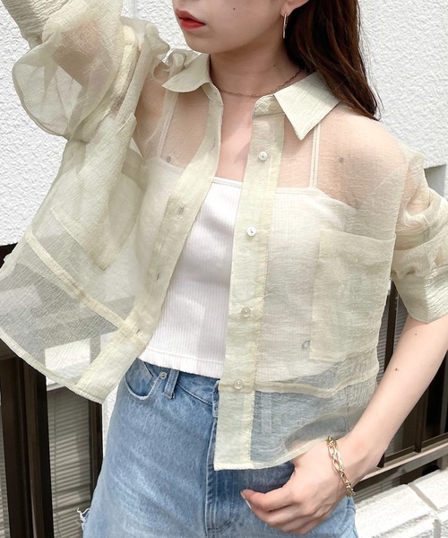 Chico（チコ）の「袖取り外しショート丈シアーブロッキングシャツ（シャツ/ブラウス・レディース・ホワイト/ブラック/ピンク/ミント/ベージュ・FREE）」の4枚目の写真