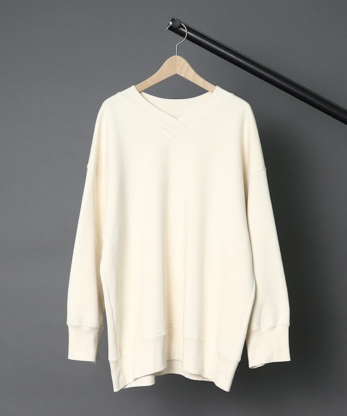 SAYAKADAVIS(サヤカディヴィス)の「【 SAYAKA DAVIS / サヤカデイヴィス 】 V-Neck Sweatshirt / Vネックスウェット(スウェット・レディース・ブラウン/アイボリー・X-SMALL)」の2枚目の写真