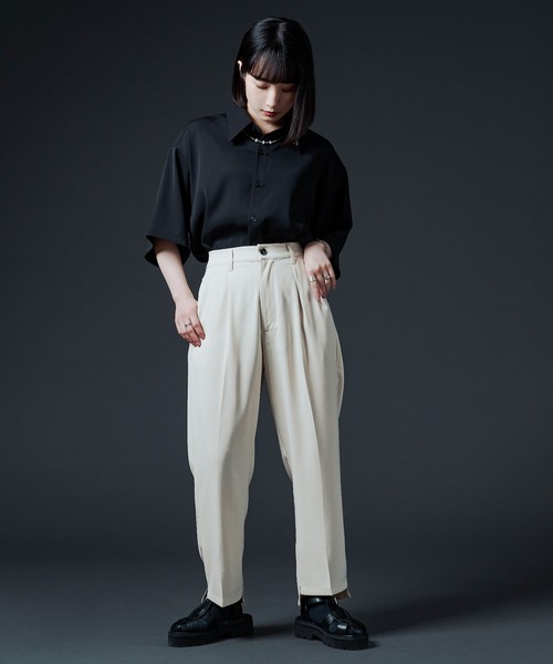 Ellno Loset（エルノロゼット）の「シシュウロゴレギュラーシャツ（シャツ/ブラウス・メンズ・ブラック/オフホワイト・MEDIUM/LARGE）」の14枚目の写真