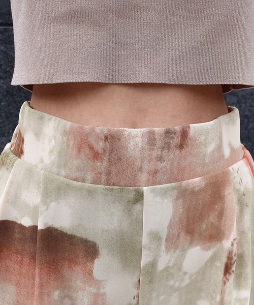 CORNERS（コーナーズ）の「ニュアンスプリントストレートパンツ（スラックス・レディース・グレー/イエロー/オレンジ・M）」の15枚目の写真