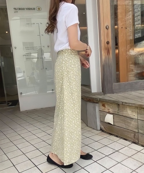junoah（ジュノア）の「フラワーセミフレアマーメイドスカート（スカート・レディース・ブラック/グリーン系その他・MEDIUM/LARGE/X-LARGE）」の3枚目の写真