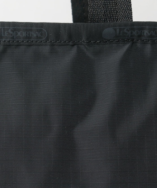 LeSportsac(レスポートサック)の「LG BOOK TOTE リサイクルドブラックJP(トートバッグ・レディース・ブラック・FREE)」の13枚目の写真