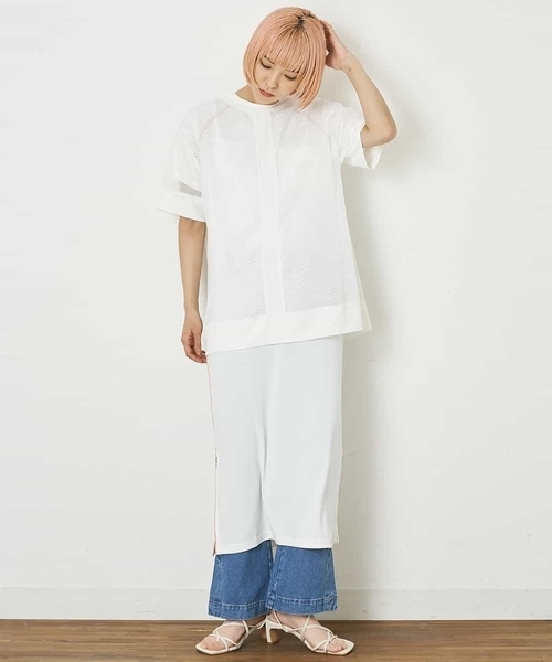 A de a.v.v(アードアー・ヴェ・ヴェ)の「バックオープンメッシュトップス(Tシャツ/カットソー・レディース・ブラック/ホワイト・MEDIUM/SMALL)」の4枚目の写真