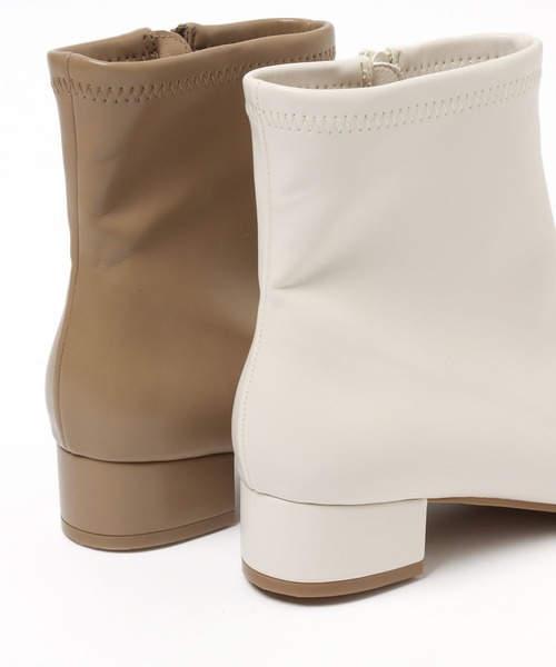 LEPSIM(レプシィム)の「ストレッチローヒールブーツ 344211(ブーツ・レディース・ブラック/ブラウン/アイボリー・SMALL/MEDIUM/LARGE/X-LARGE)」の13枚目の写真