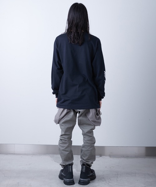 VIRGOwearworks(ヴァルゴウェアワークス)の「SQUARE(Tシャツ/カットソー・メンズ・ホワイト/ブラック・2/4/3/5)」の6枚目の写真