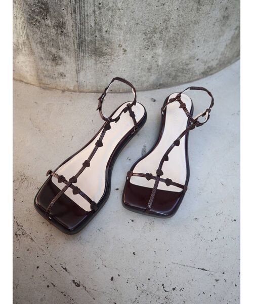 merry jenny(メリージェニー)の「ハートナローサンダル(サンダル・レディース・ブラック/ワイン/パープル・MEDIUM/LARGE)」の1枚目の写真
