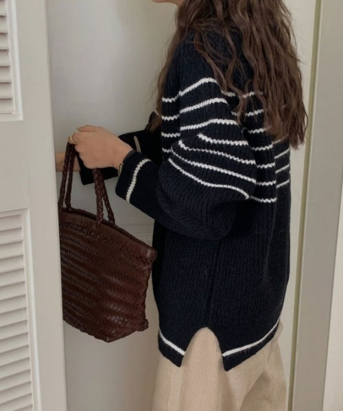 CLEA(クレア)の「ローゲージボーダールーズニット(ニット/セーター・レディース・ネイビー/アイボリー・FREE)」の17枚目の写真