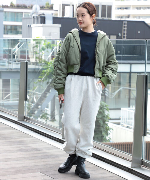 Ray BEAMS（レイビームス）の「Ray BEAMS / ボア フード ショート ブルゾン（ブルゾン・レディース・ブラック/オリーブ・0/1）」の17枚目の写真