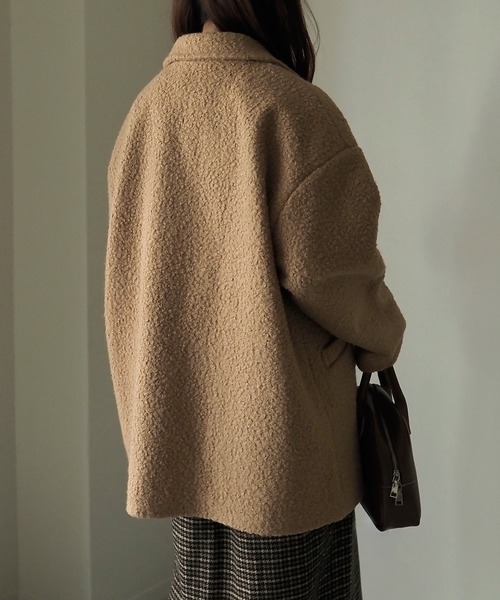 Riberry（リベリー）の「フェイクリングウールショートコート（チェスターコート・レディース・ブラック/ベージュ/モカ・MEDIUM）」の8枚目の写真