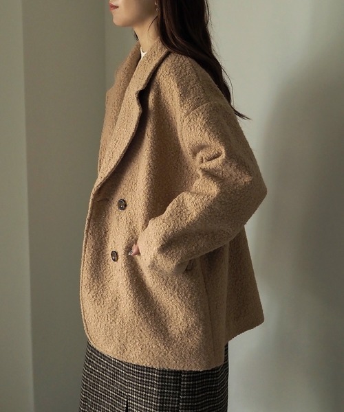 Riberry（リベリー）の「フェイクリングウールショートコート（チェスターコート・レディース・ブラック/ベージュ/モカ・MEDIUM）」の10枚目の写真