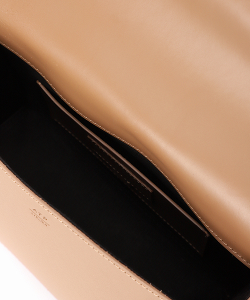 VERMEIL par iena（ヴェルメイユパーイエナ）の「【ATP ATELIER/エーティーピーアトリエ】ASSISI（ベージュA）（ショルダーバッグ・レディース・ベージュ系その他・FREE）」の4枚目の写真