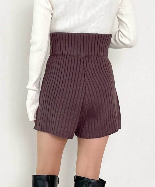 attiree（アティレー）の「ワイドリブニット　ショートパンツ（その他パンツ・レディース・モカ/アイボリー/ブラック・SMALL/MEDIUM/LARGE）」の12枚目の写真