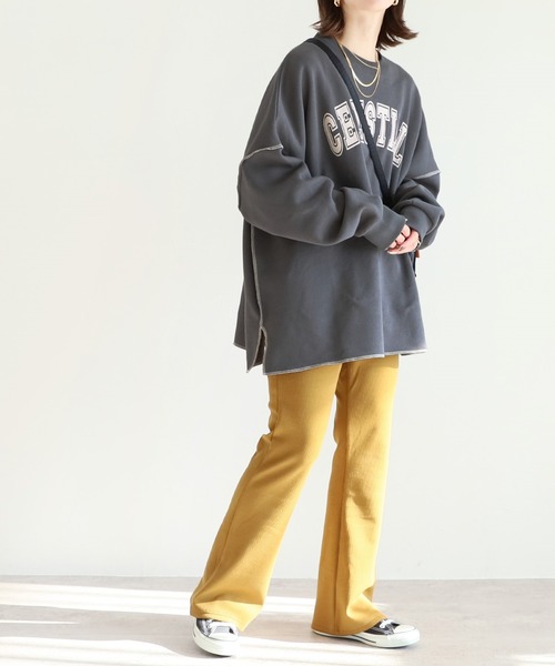 reca（レカ）の「ビッグシルエット裏起毛ロゴプリントスウェット（スウェット・レディース・チャコールグレー/ベージュ/パープル/オートミール・FREE）」の9枚目の写真