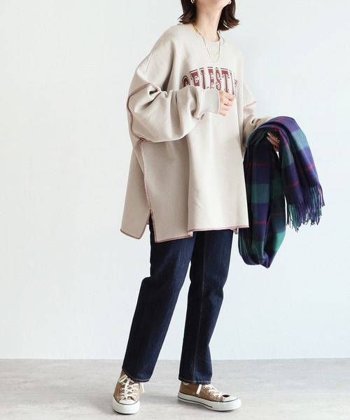 reca（レカ）の「ビッグシルエット裏起毛ロゴプリントスウェット（スウェット・レディース・チャコールグレー/ベージュ/パープル/オートミール・FREE）」の13枚目の写真