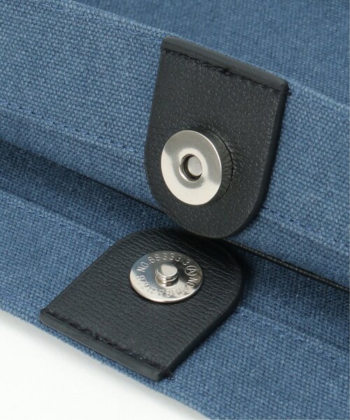 ikka（イッカ）の「ピグメントワンショルダーバッグ（ショルダーバッグ・メンズ・ベージュ/ブラック/ネイビー・FREE）」の11枚目の写真