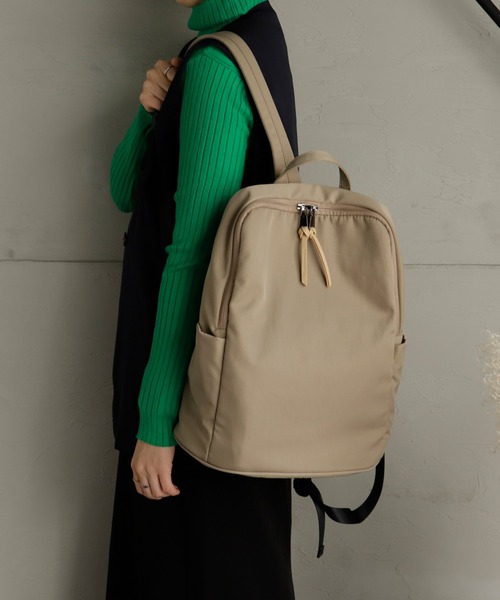 VitaFelice（ヴィータフェリーチェ）の「ナイロンリュックサック(L)（バックパック/リュック・レディース・ブラック/ベージュ/グレー・FREE）」の19枚目の写真