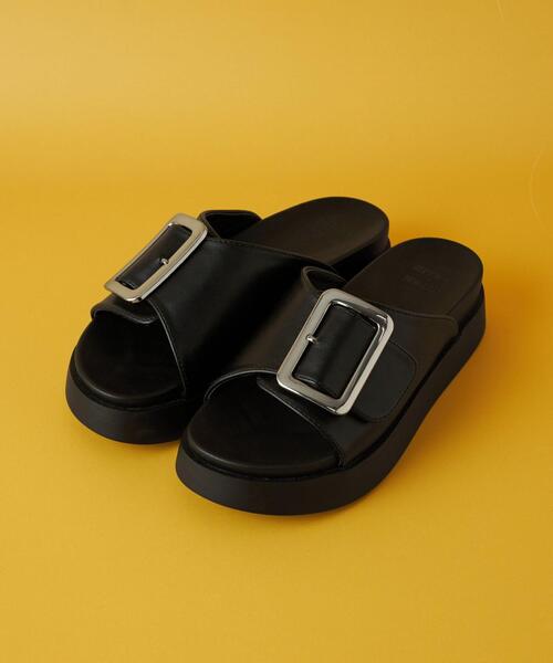 CITEN(シテン)の「<CITEN>ヒュージバックル サンダル(サンダル・レディース・ブラック/シャーベット/ベージュ/ホワイト・S/M/L)」の12枚目の写真