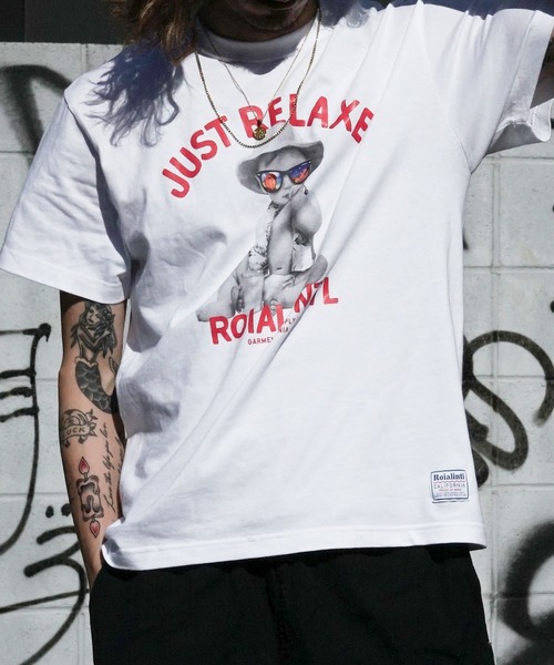 roial(ロイアル)の「DESIGN TEE/ROIAL(ロイアル)半袖Tシャツ(Tシャツ/カットソー・メンズ・ホワイト/ブラック×イエロー/ベージュ/グレー系その他/グリーン・MEDIUM/LARGE/X-LARGE/SMALL)」の11枚目の写真