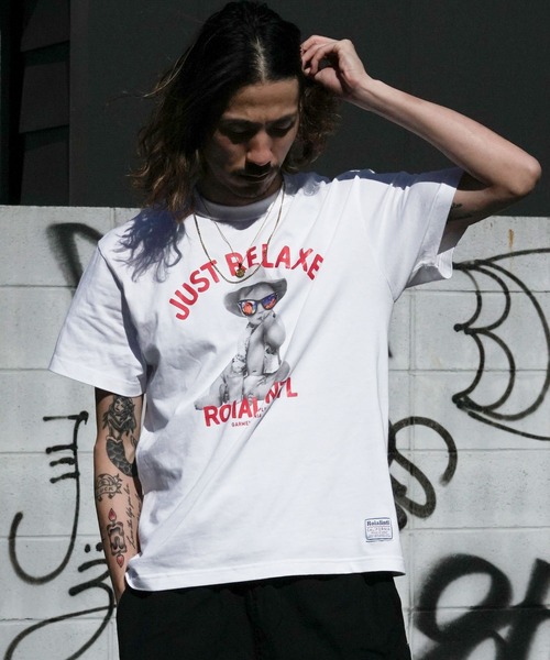 roial(ロイアル)の「DESIGN TEE/ROIAL(ロイアル)半袖Tシャツ(Tシャツ/カットソー・メンズ・ホワイト/ブラック×イエロー/ベージュ/グレー系その他/グリーン・MEDIUM/LARGE/X-LARGE/SMALL)」の8枚目の写真