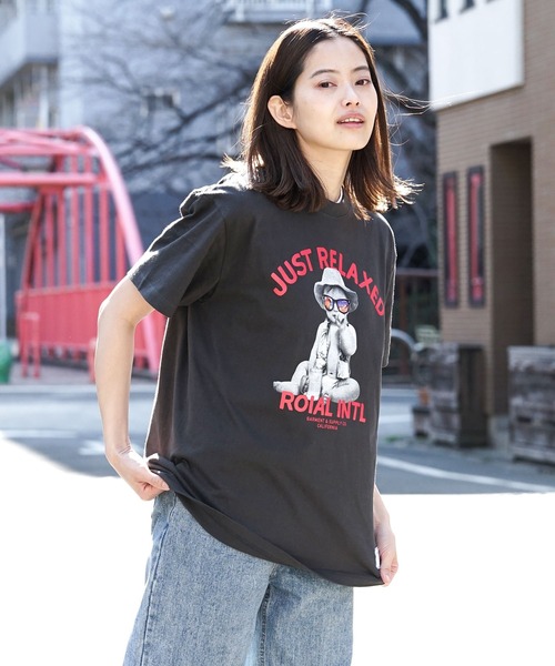 roial(ロイアル)の「DESIGN TEE/ROIAL(ロイアル)半袖Tシャツ(Tシャツ/カットソー・メンズ・ホワイト/ブラック×イエロー/ベージュ/グレー系その他/グリーン・MEDIUM/LARGE/X-LARGE/SMALL)」の21枚目の写真