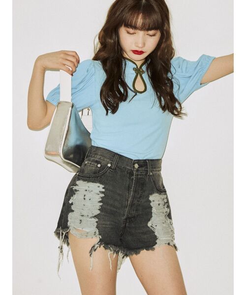 jouetie（ジュエティ）の「クラッシュデニムショートパンツ（デニムパンツ・レディース・ライトブルー/ブラック・SMALL/MEDIUM）」の15枚目の写真