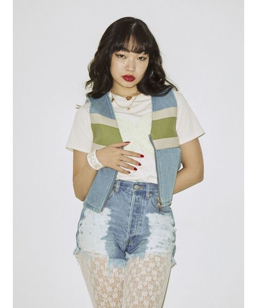 jouetie（ジュエティ）の「クラッシュデニムショートパンツ（デニムパンツ・レディース・ライトブルー/ブラック・SMALL/MEDIUM）」の19枚目の写真