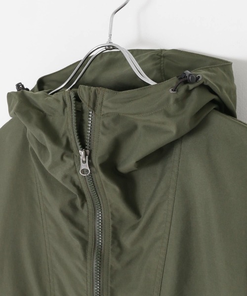 THE NORTH FACE（ザノースフェイス）の「THE NORTH FACE　Compact Anorak（ブルゾン・メンズ・ブラック/カーキ・MEDIUM/LARGE）」の7枚目の写真