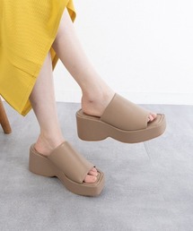 プレーンウエッジ厚底サンダル